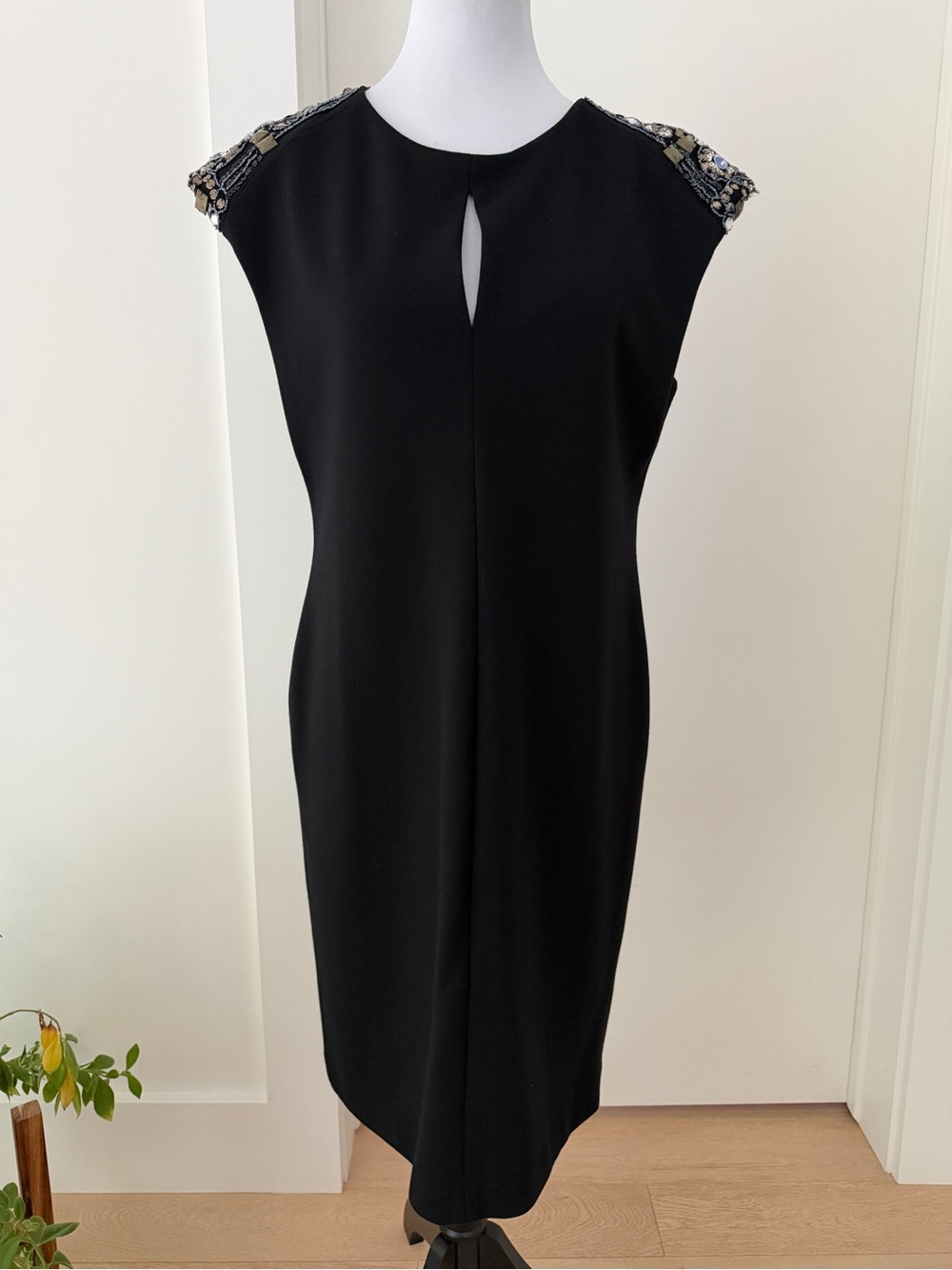 ADRIENNE VITTADINI Dress Embellished Bead Shoulder Detail Cocktail Party
